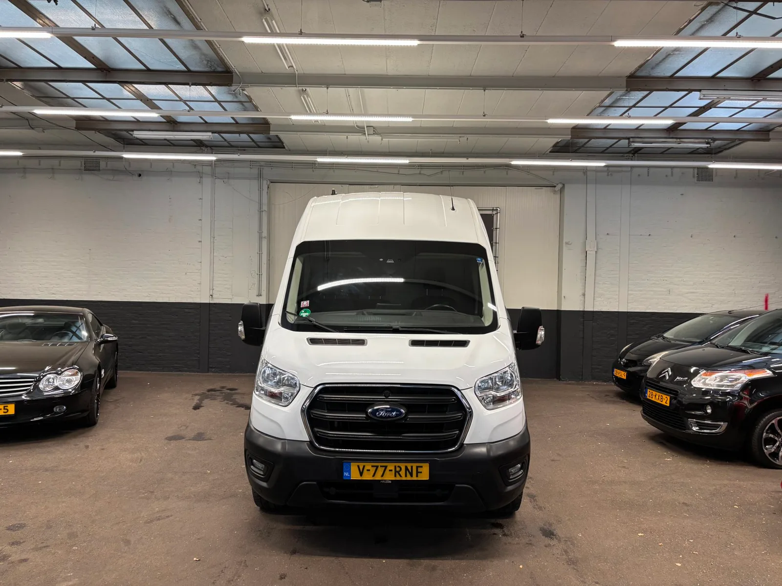 Ford Transit (2021) — foto 1