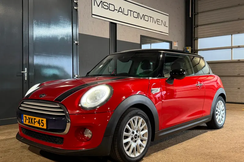 MINI Cooper (2014)