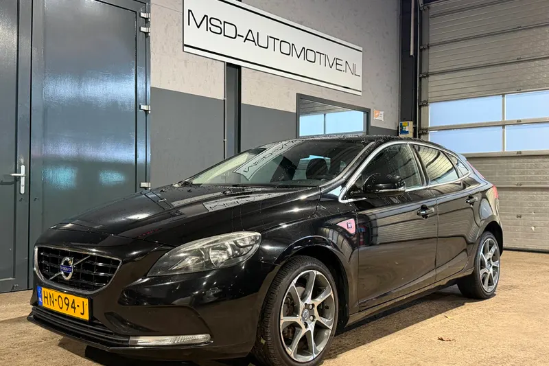 Volvo V40 (2015)