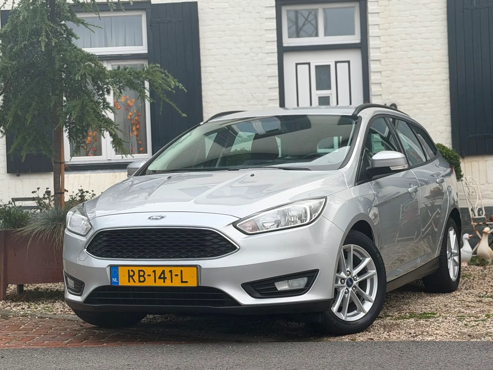 Ford Focus (2017) — foto 1