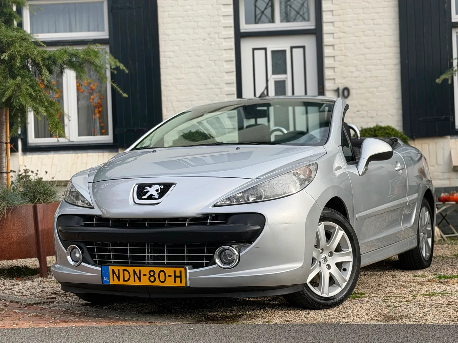 Peugeot 207 (2008) — foto 1