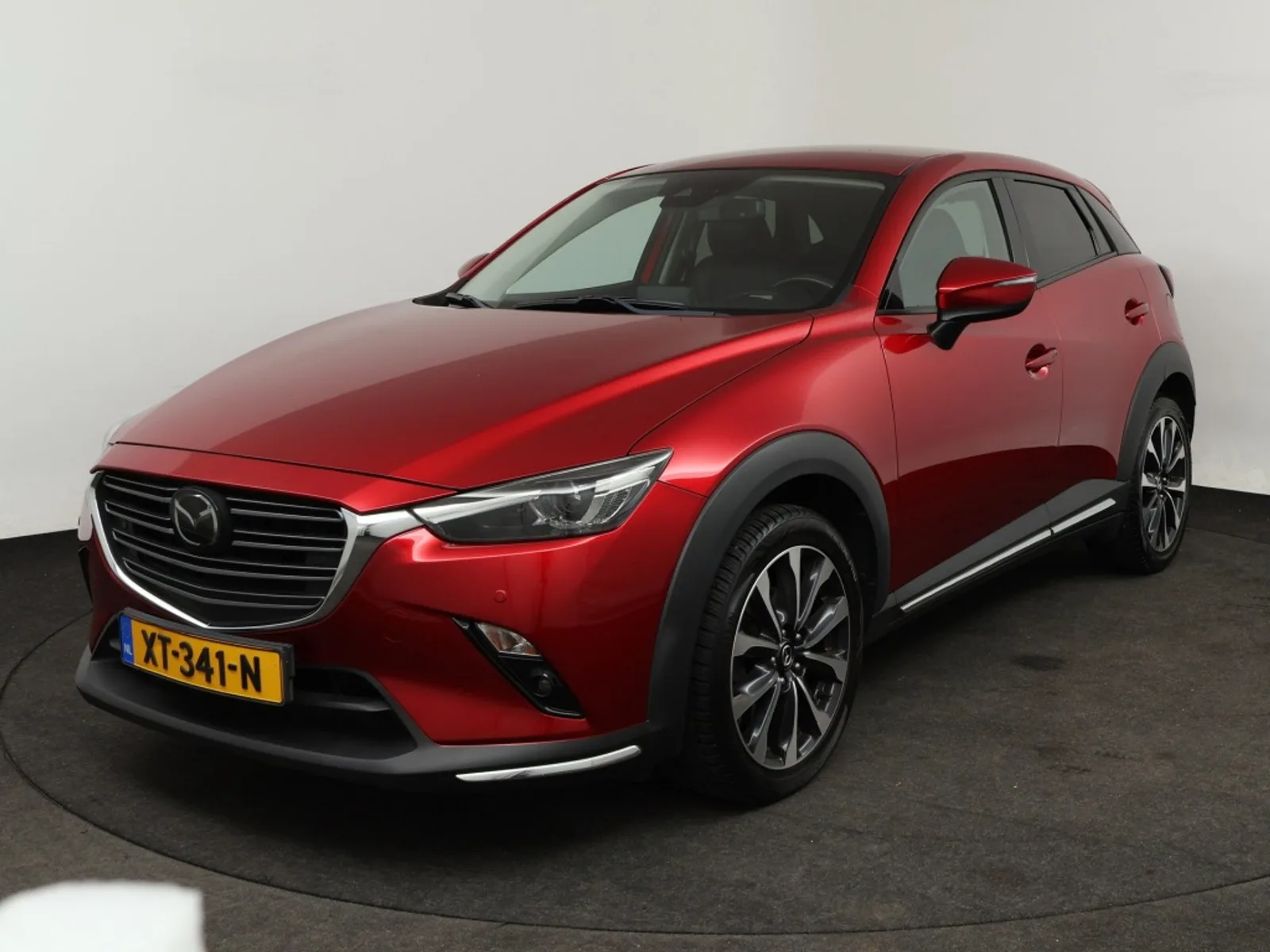 Mazda CX-3 (2019) — foto 1