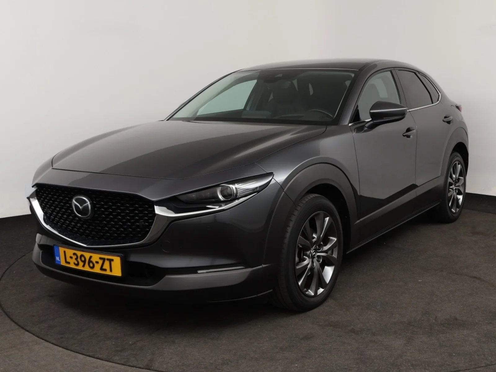 Mazda CX-30 (2021) — foto 1