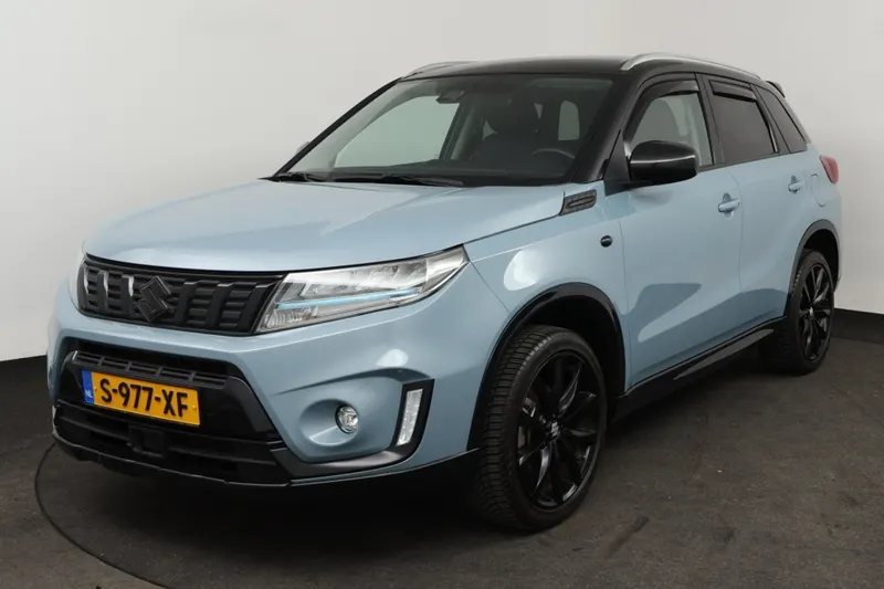 Suzuki Vitara (2023)