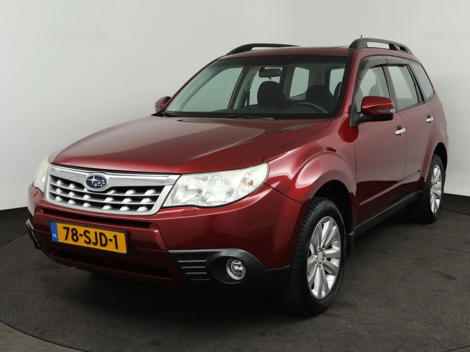 Subaru Forester (2011) — foto 1