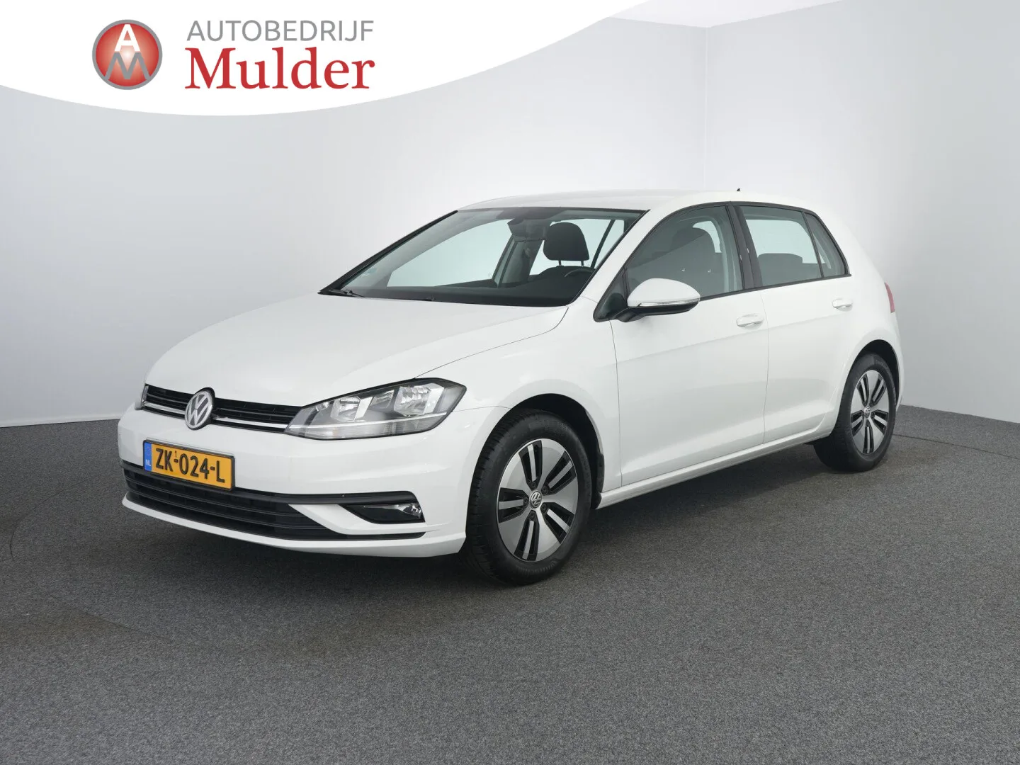 Volkswagen Golf (2018) — foto 1