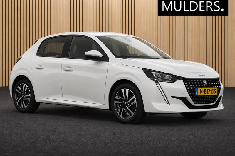 Peugeot 208 (2021)