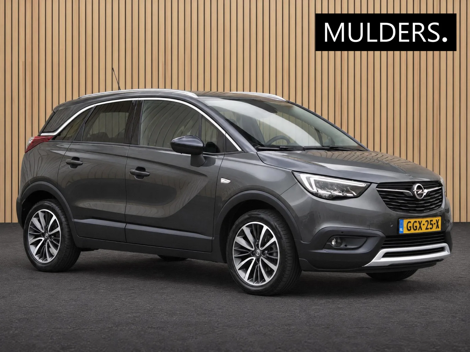 Opel Crossland (2018) — foto 1