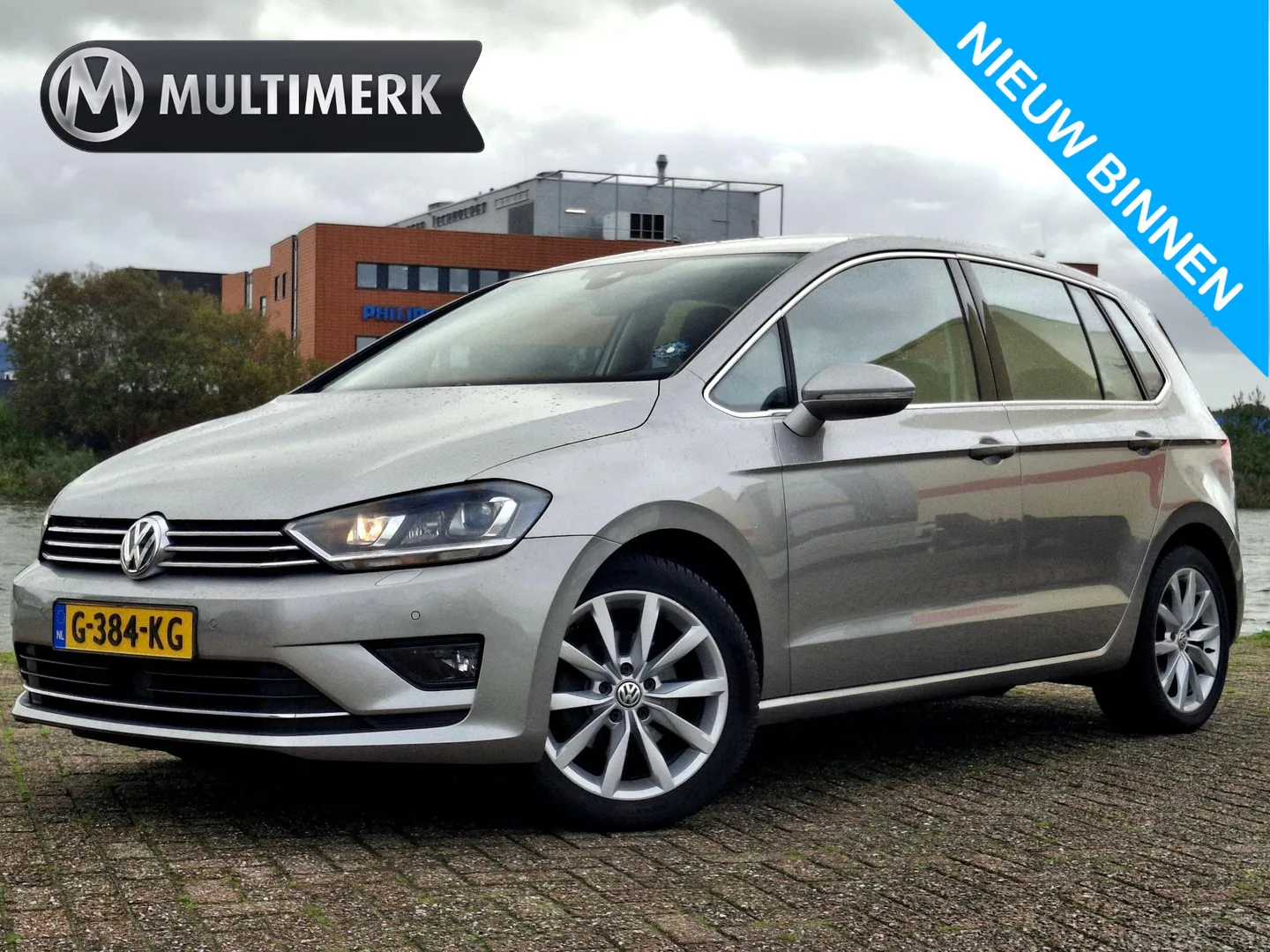 Volkswagen Golf Sportsvan (2017) — foto 1
