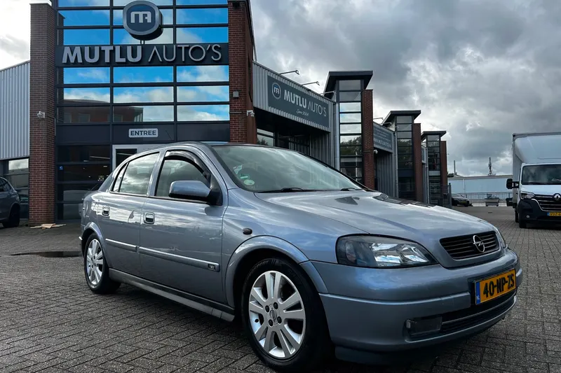 Opel Astra (2004)