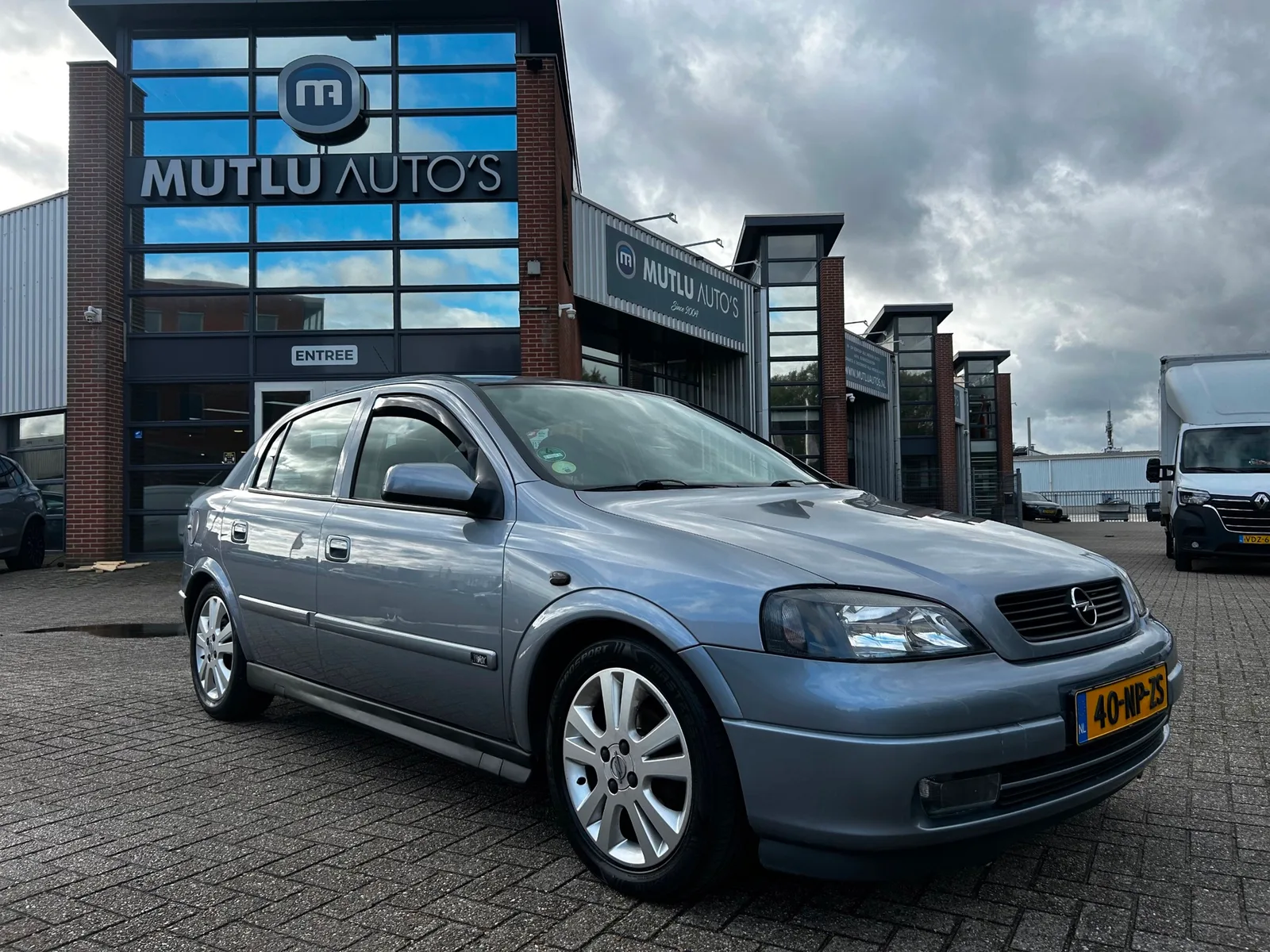 Opel Astra (2004) — foto 1