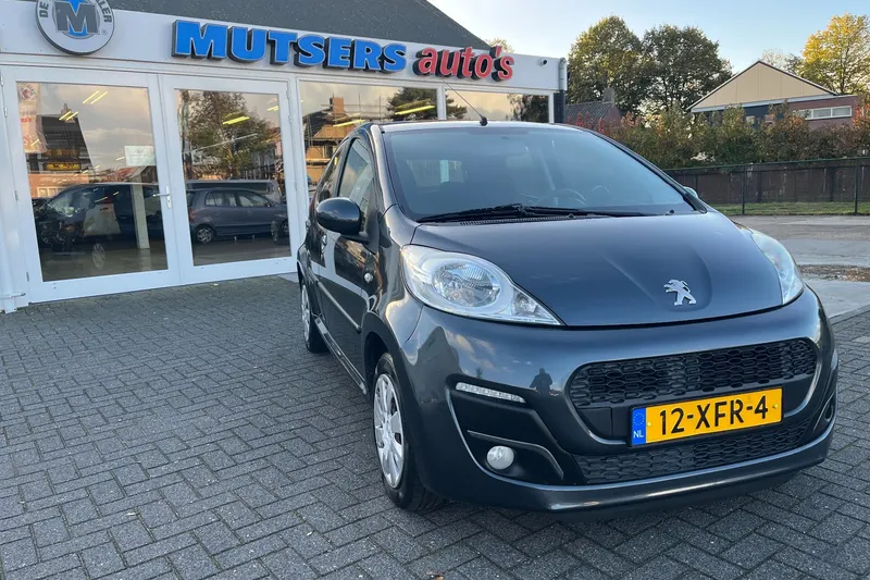 Peugeot 107 (2012)