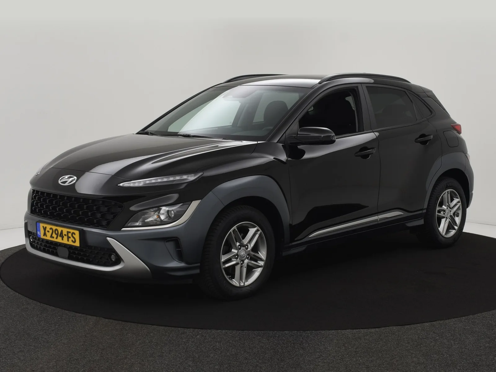 Hyundai Kona (2022) — foto 1