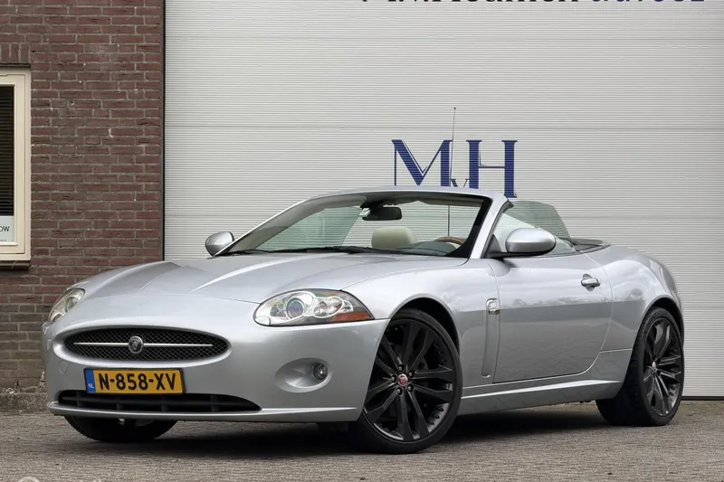 Jaguar XK (2007)