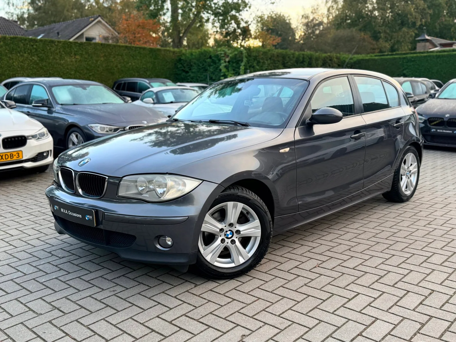 BMW 1-Serie (2006) — foto 1