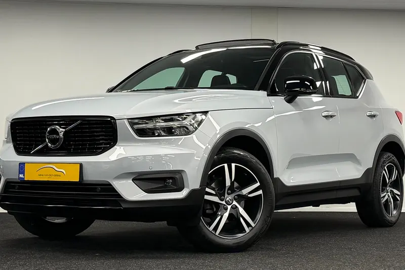 Volvo XC40 (2021)