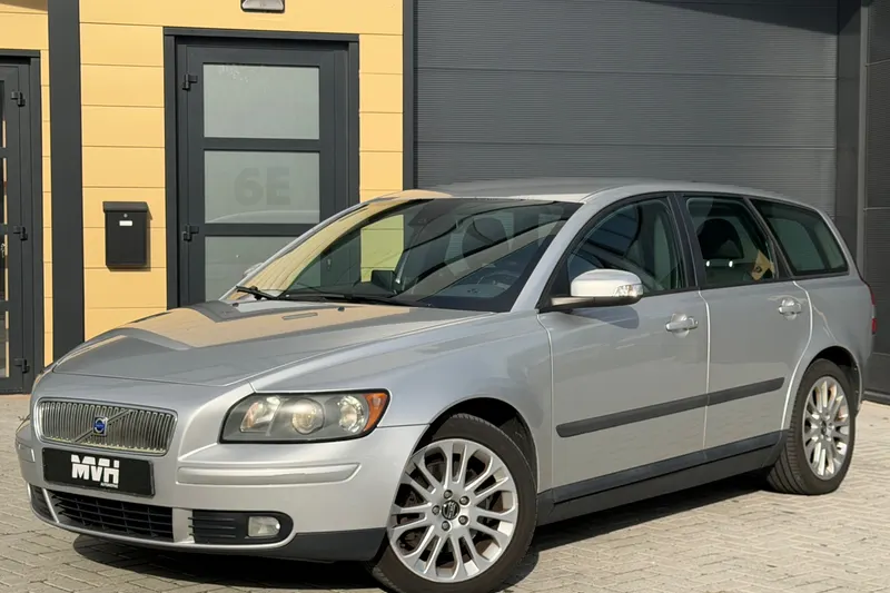 Volvo V50 (2006)