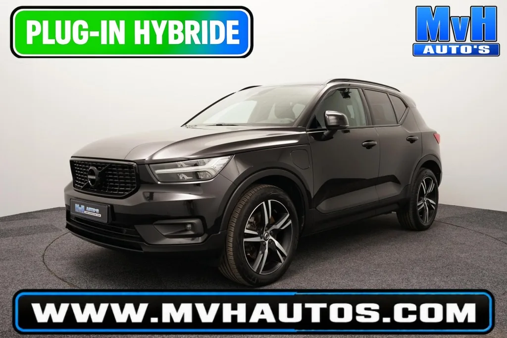 Volvo XC40 (2020) — foto 1