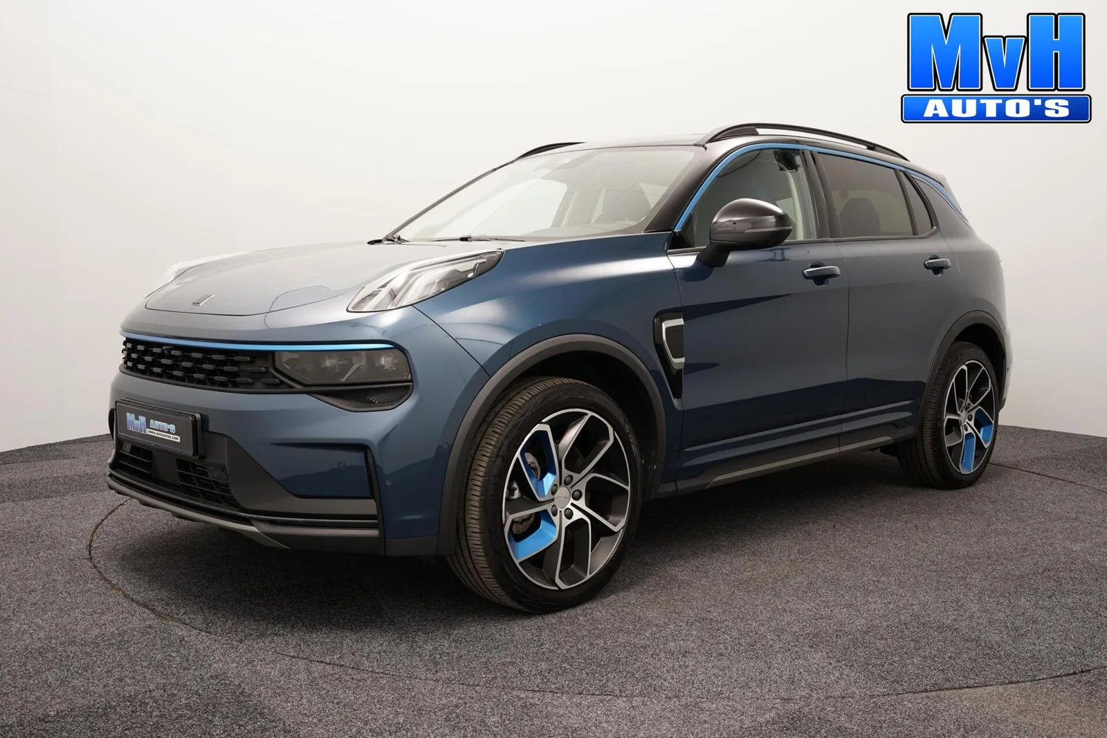 Lynk & Co 01 (2022) — foto 1
