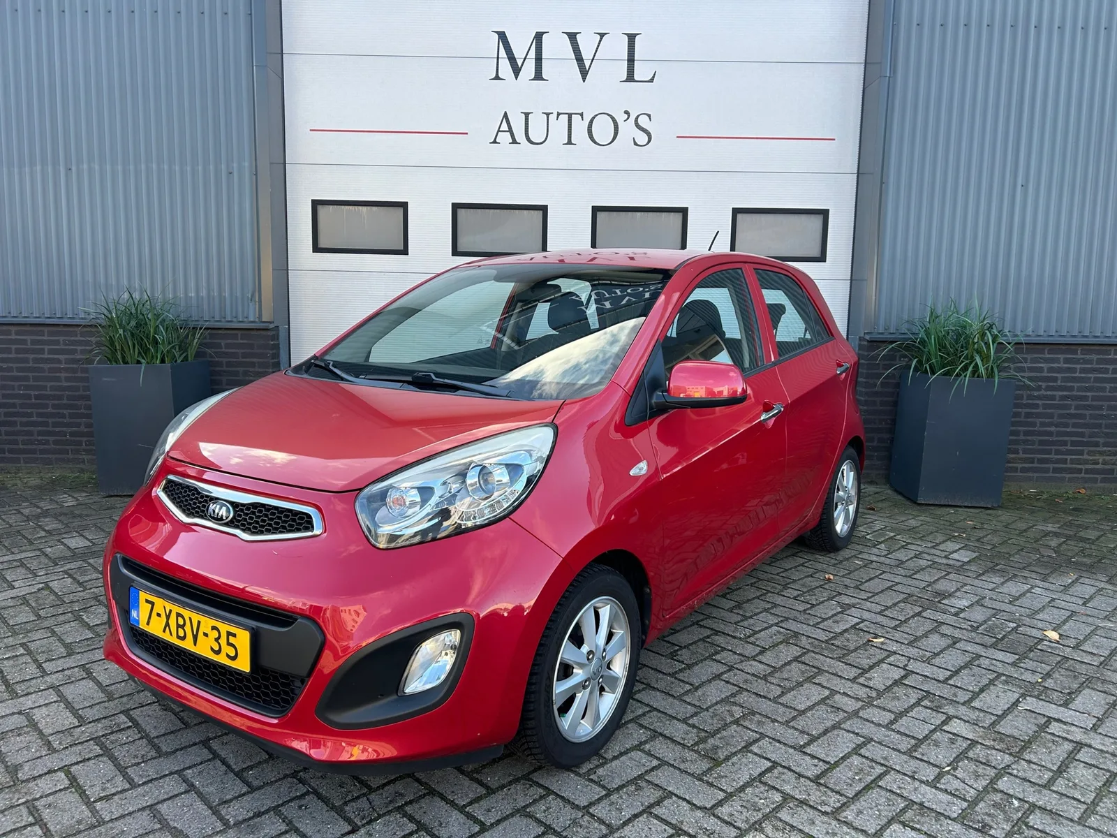 Kia Picanto (2014) — foto 1