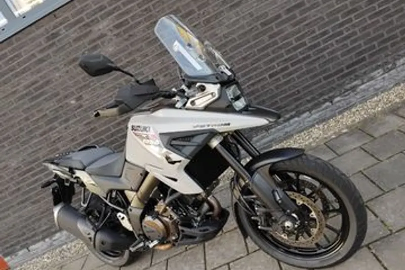 Suzuki V-Strom 1050 (2027)