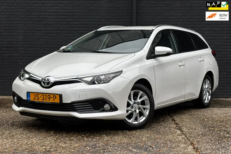 Toyota Auris (2016)