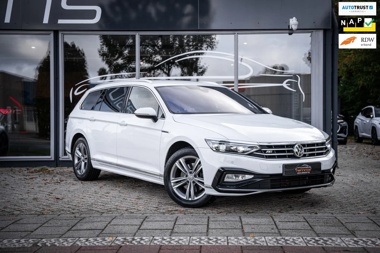 Volkswagen Passat (2019) — foto 1
