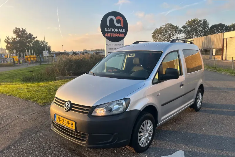 Volkswagen Caddy (2011)