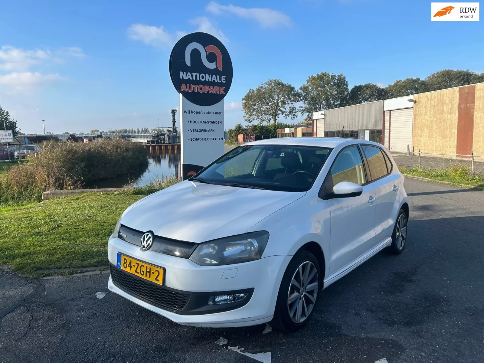 Volkswagen Polo (2012) — foto 1