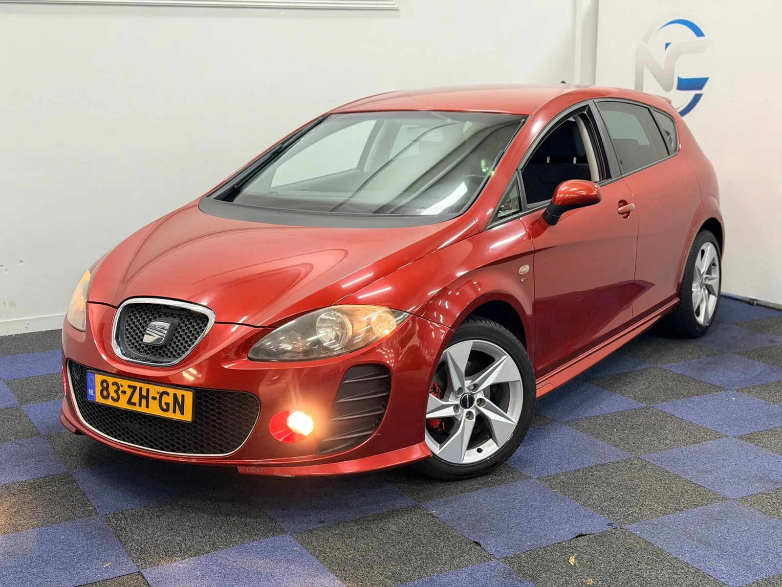 SEAT Leon (2008) — foto 1