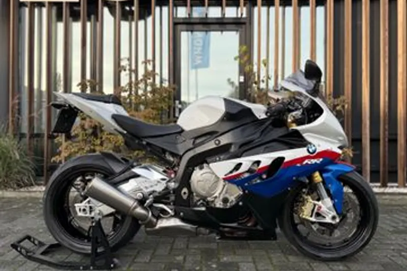 BMW S 1000 RR (2010)