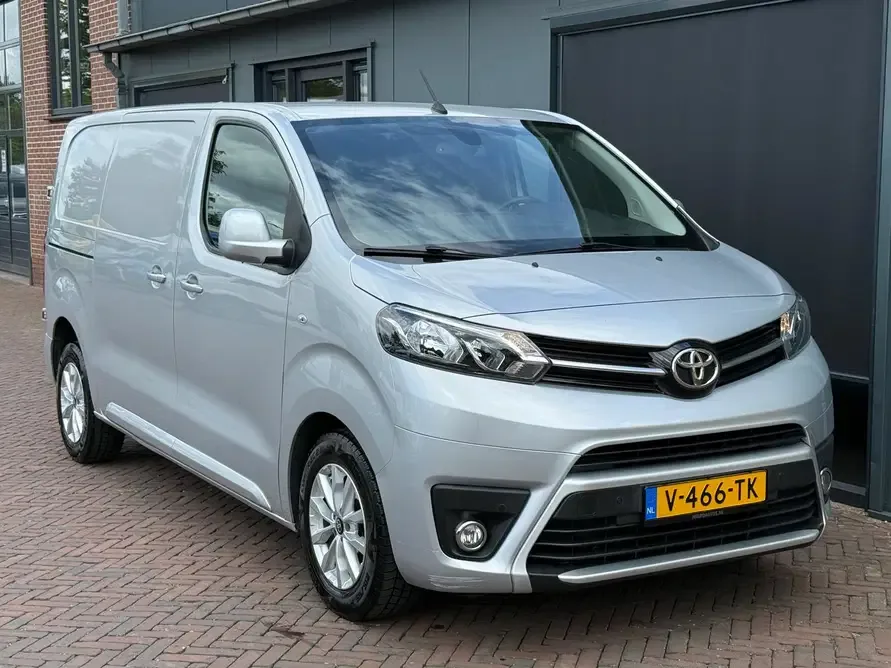 Toyota ProAce (2018) — foto 1