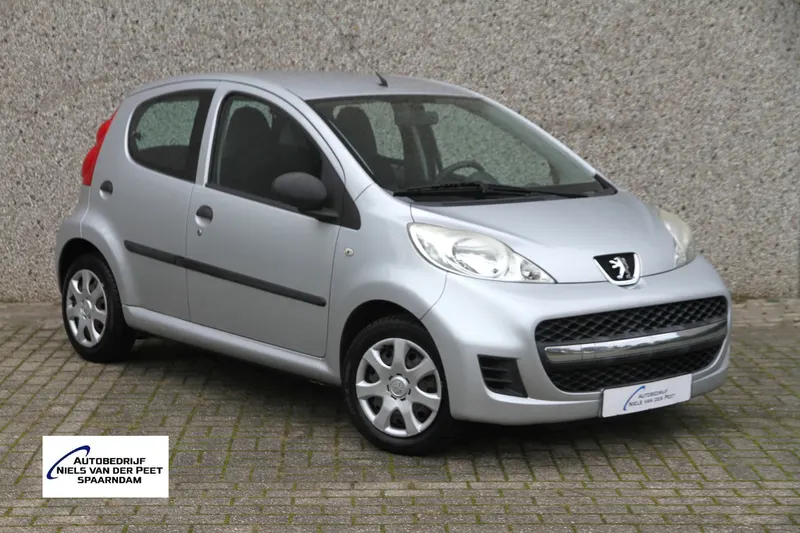 Peugeot 107 (2011)