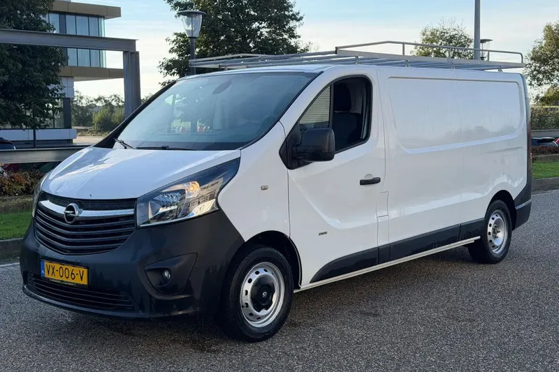 Opel Vivaro (2015)