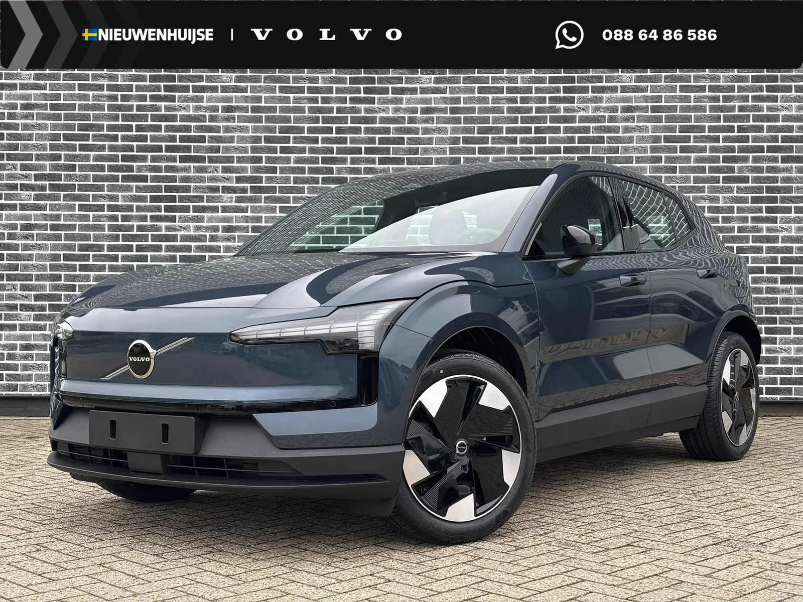 Volvo EX30 (2026) — foto 1