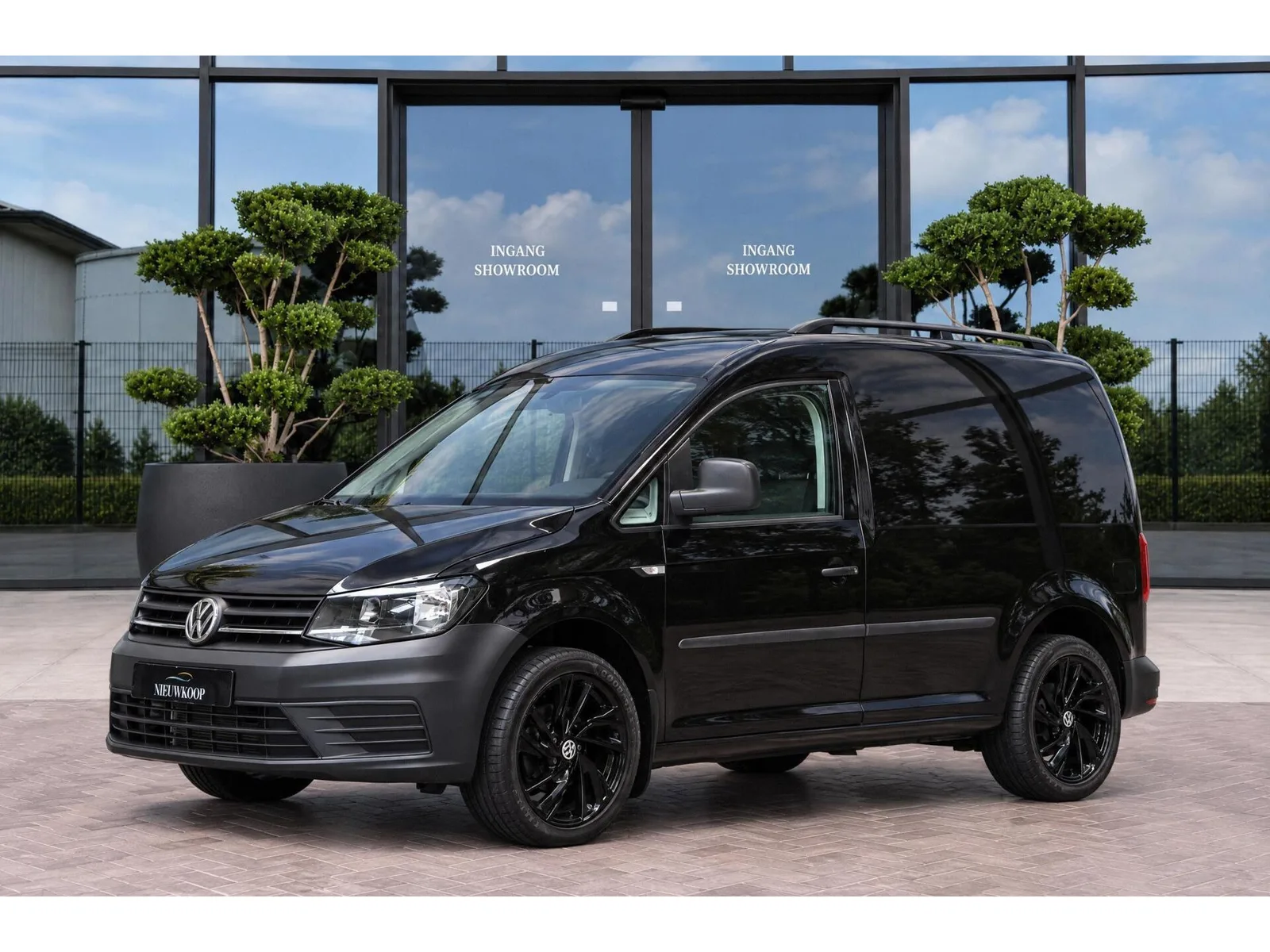 Volkswagen Caddy (2017) — foto 1