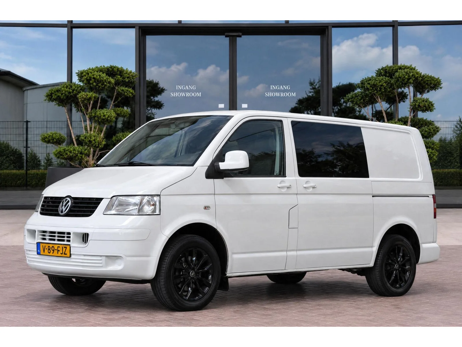 Volkswagen Transporter (2009) — foto 1