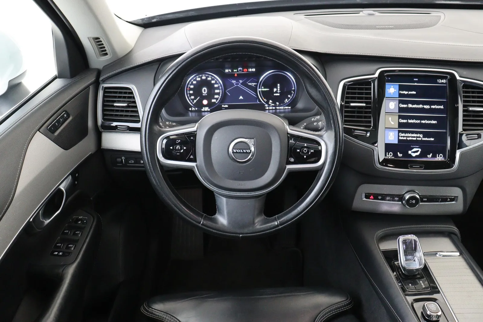 Volvo XC90 (2020) — foto 1