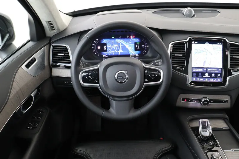 Volvo XC90 (2022)