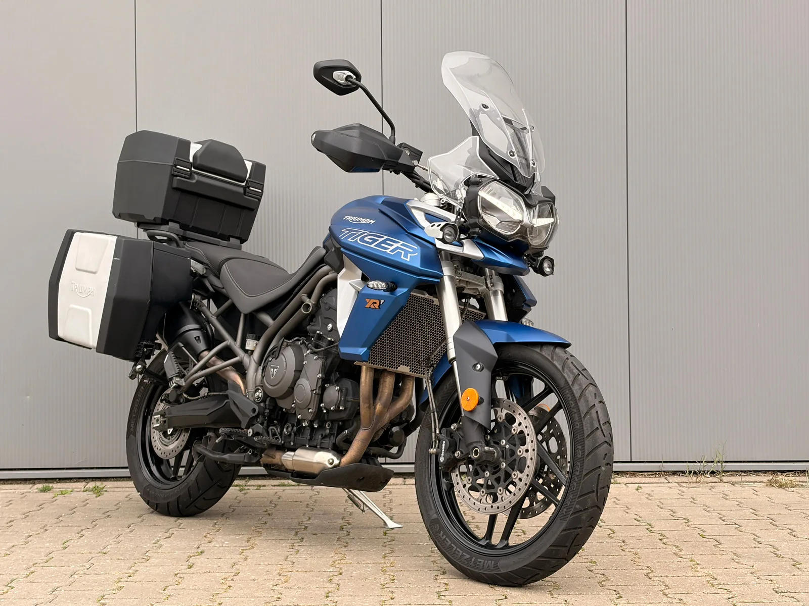 Triumph Tiger 800 (2018) — foto 1