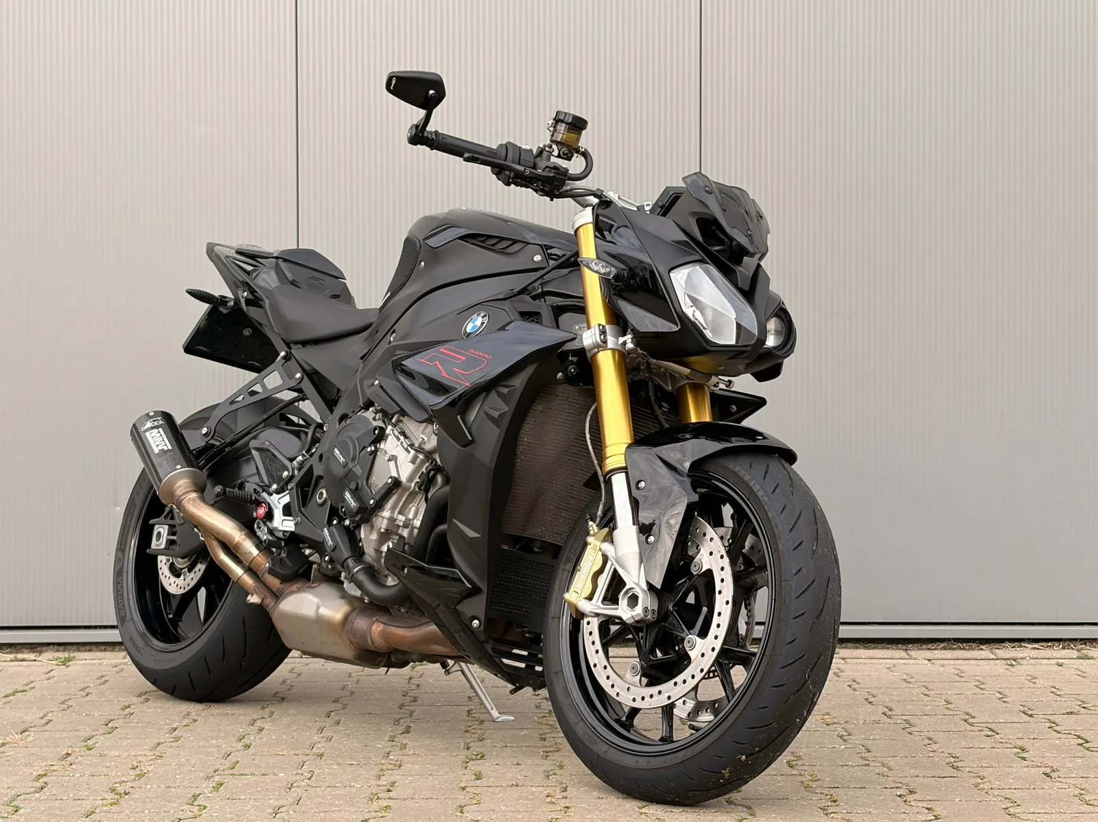 BMW S 1000 R (2019) — foto 1