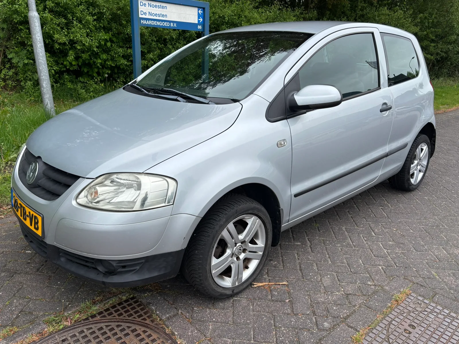 Volkswagen Fox (2006) — foto 1