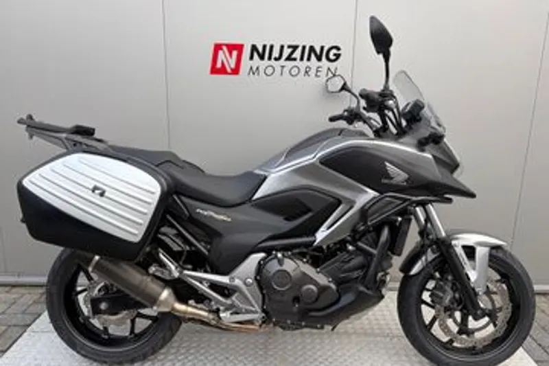 Honda NC 750 X (2015)