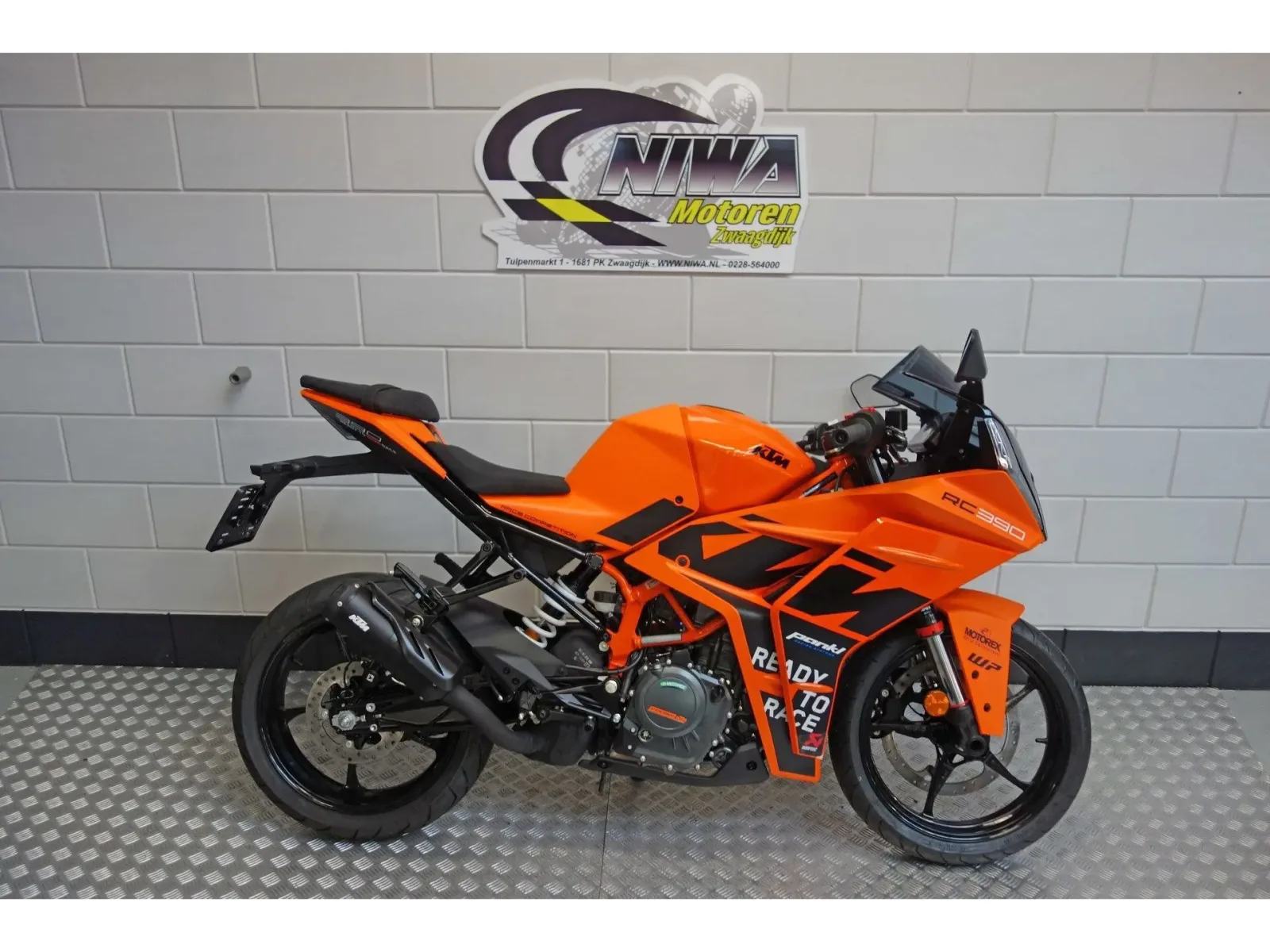 KTM RC 390 (2026) — foto 1