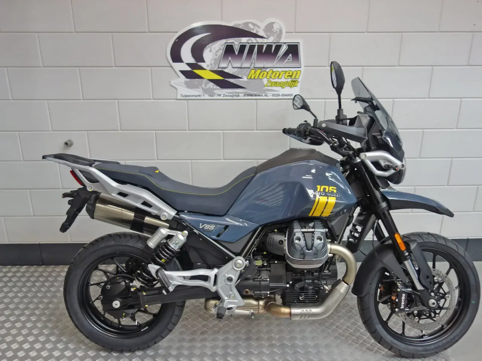 Moto Guzzi V 85 Strada (2026) — foto 1
