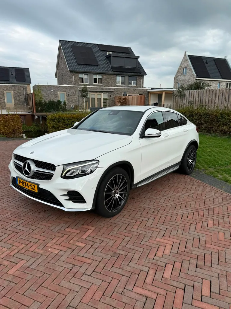 Mercedes-Benz GLC-Klasse Coupé (2017) — foto 1