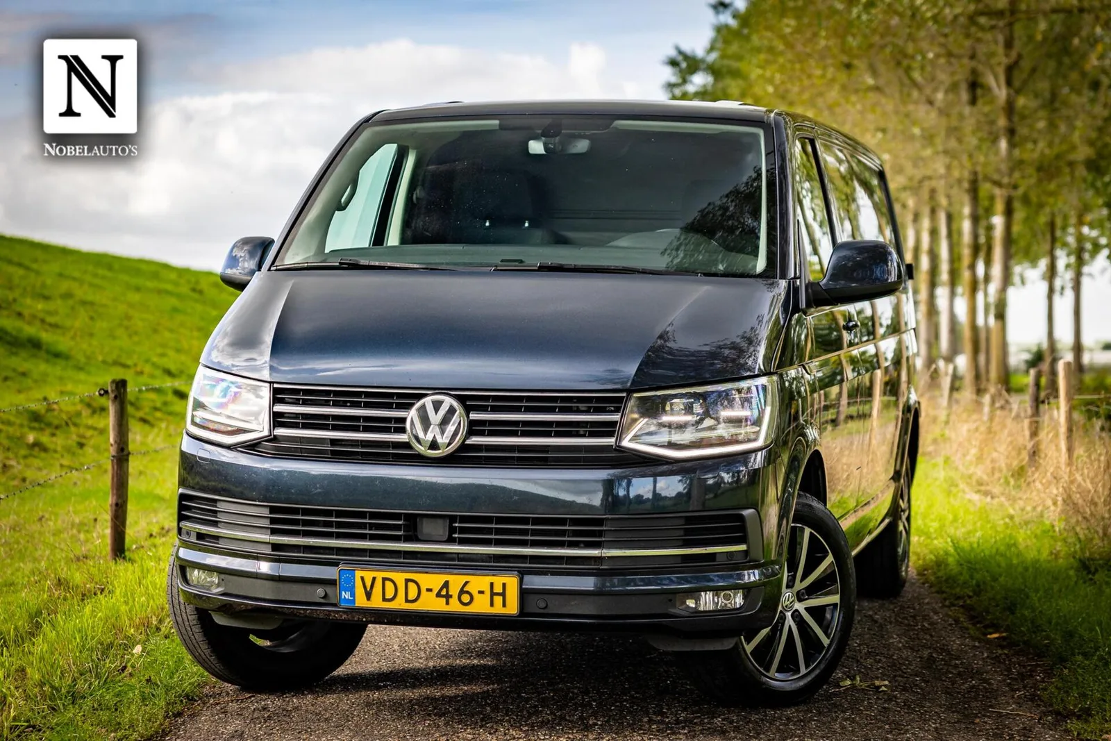 Volkswagen Transporter (2019) — foto 1