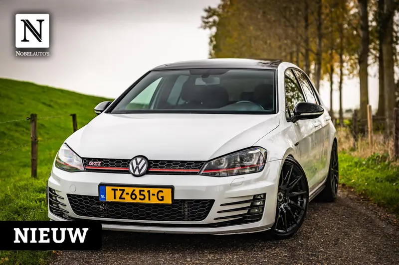 Volkswagen Golf (2016)