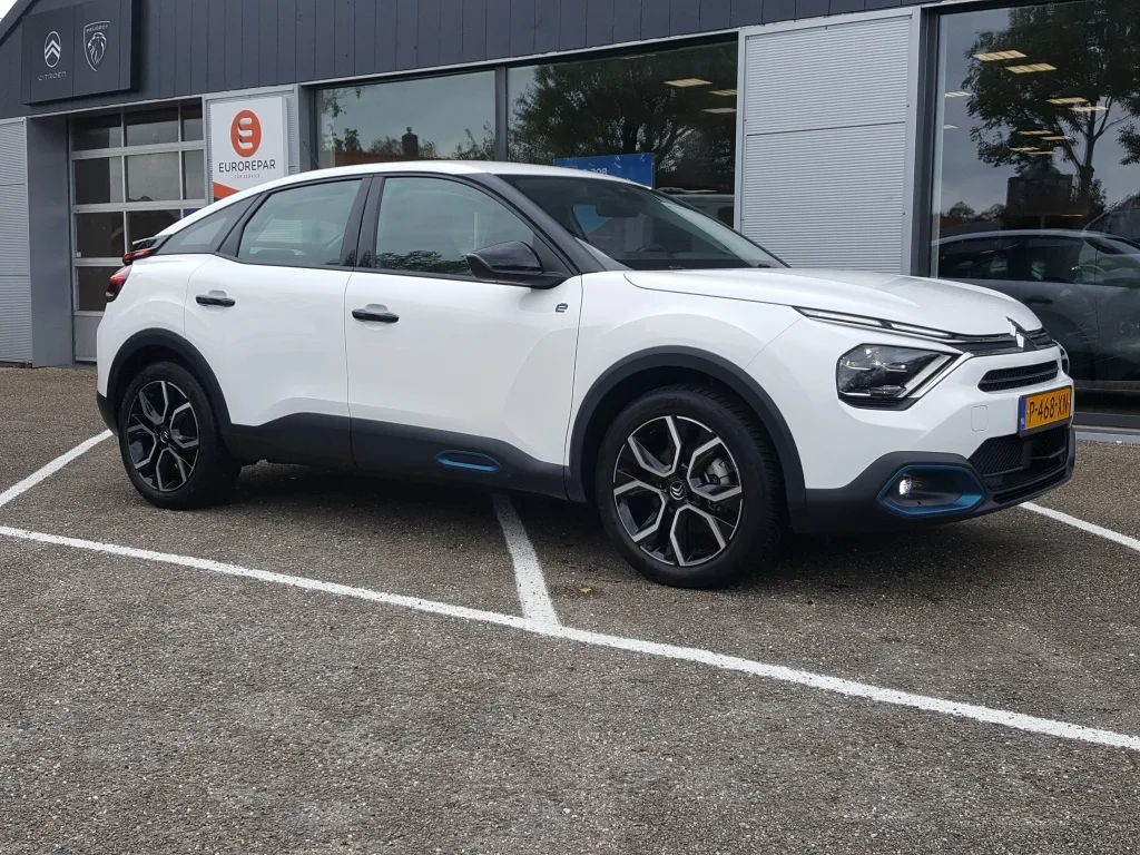 Citroën ë-C4 (2022) — foto 1