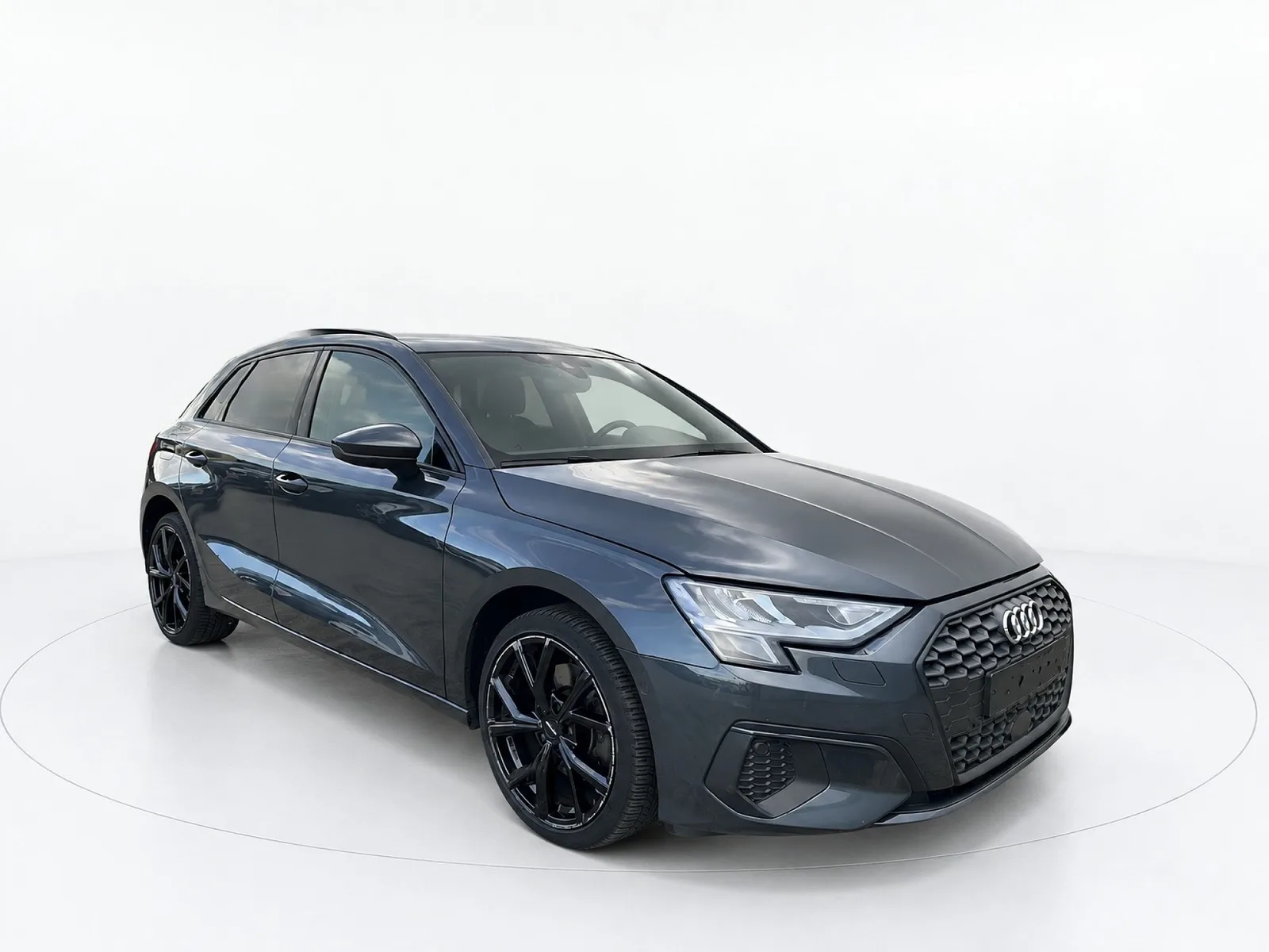 Audi A3 (2022) — foto 1